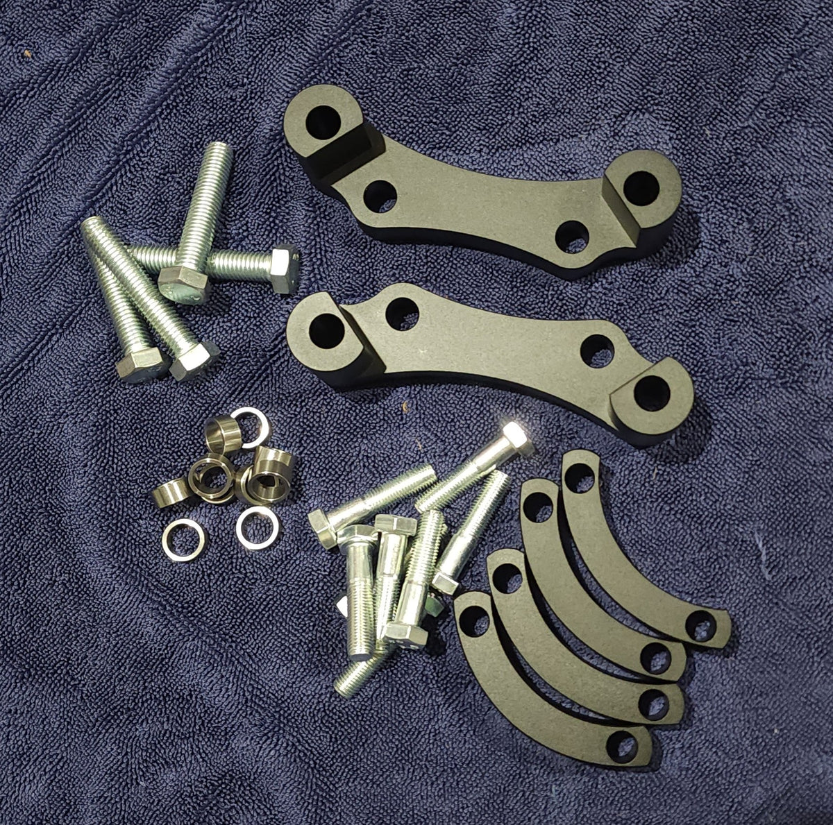 V Brake Rear Bracket Holden VT VX VY VZ Commodore Rear brake Adaptor Brackets for VE and VF ...