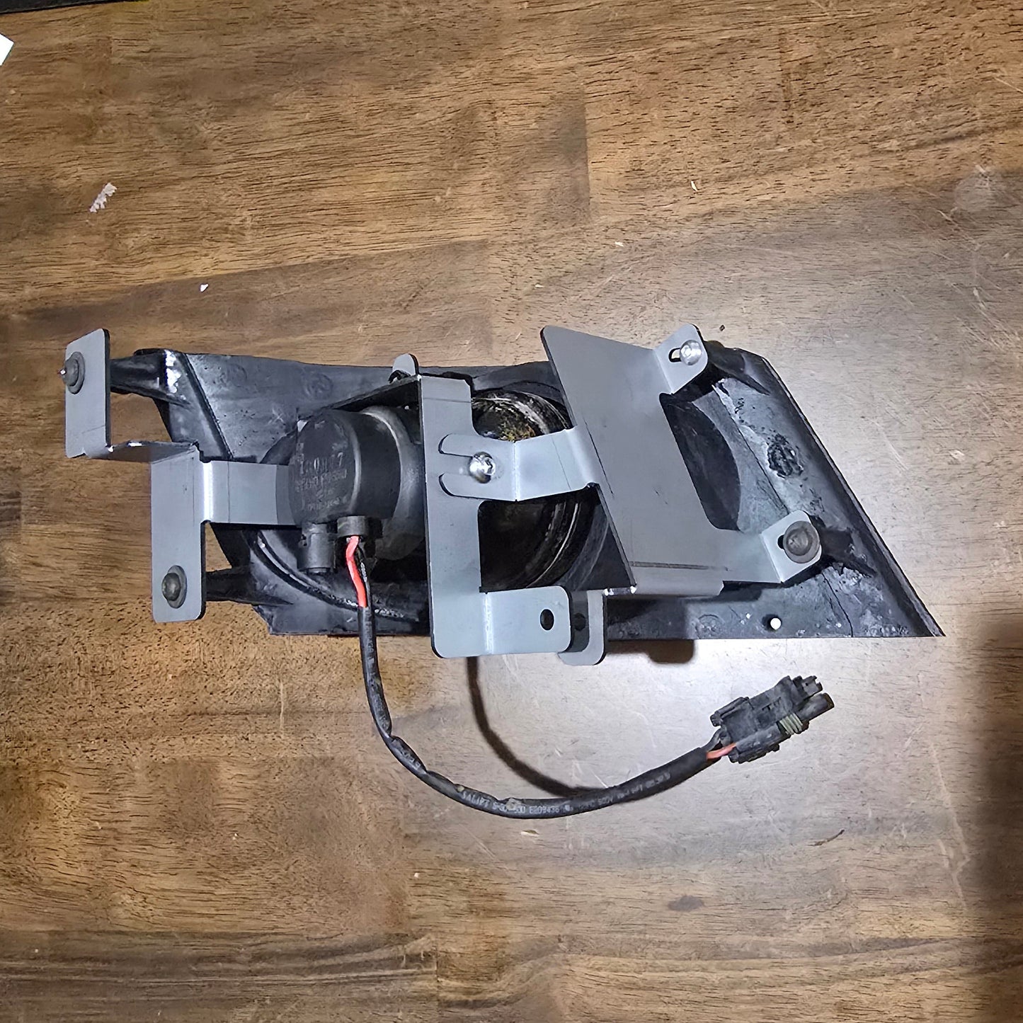 VZ HSV Fog light Brackets